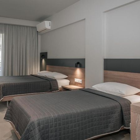 Paralía Elizabeth Queen Luxury Rooms מראה חיצוני תמונה