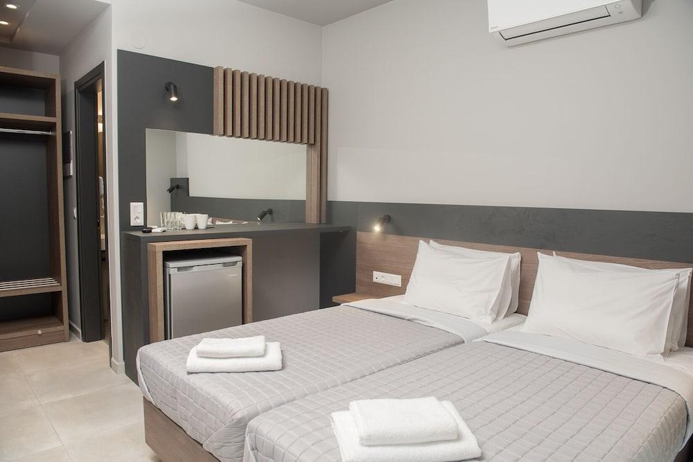 Paralía Elizabeth Queen Luxury Rooms מראה חיצוני תמונה