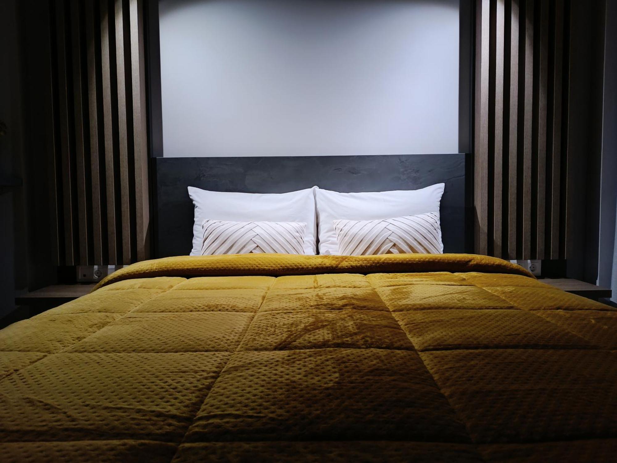 Paralía Elizabeth Queen Luxury Rooms מראה חיצוני תמונה