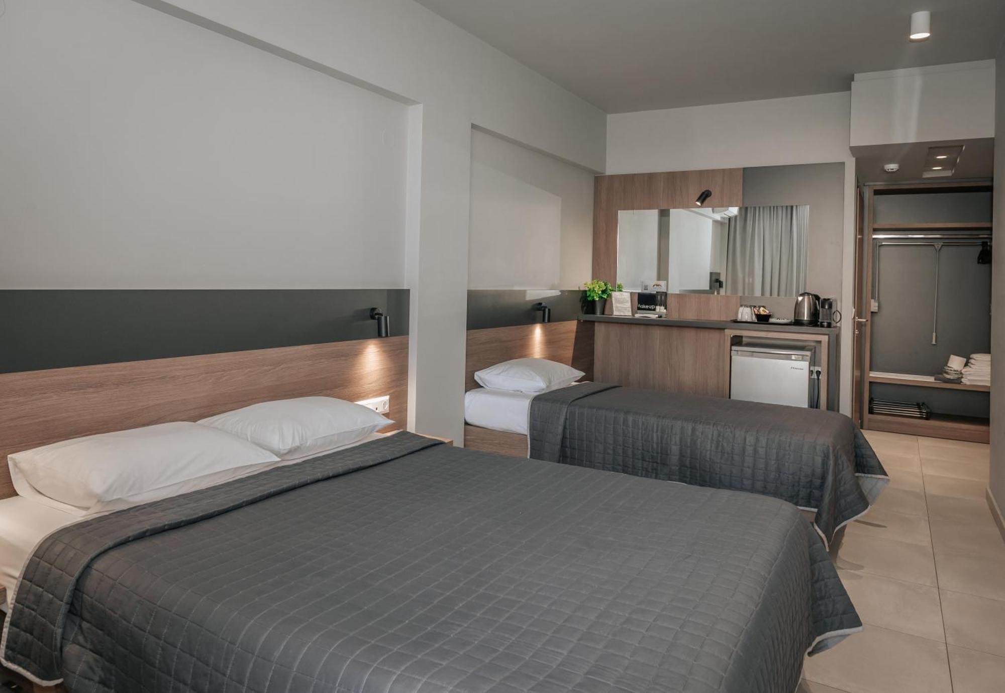 Paralía Elizabeth Queen Luxury Rooms מראה חיצוני תמונה